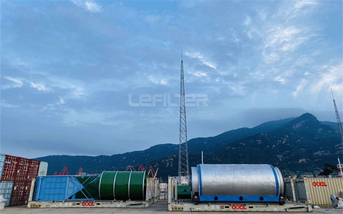 利菲爾特裂解設備安裝現場 利菲爾特裂解設備安裝現場